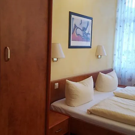 Отель Schlosschaenke Ганн. Мюнден