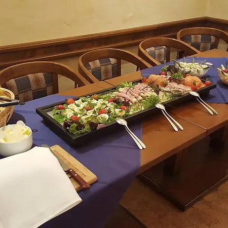 Отель Schlosschaenke Ганн. Мюнден